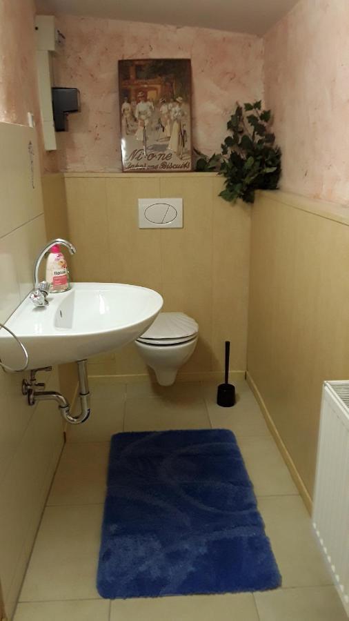 Ferienwohnung พุทบัส ภายนอก รูปภาพ